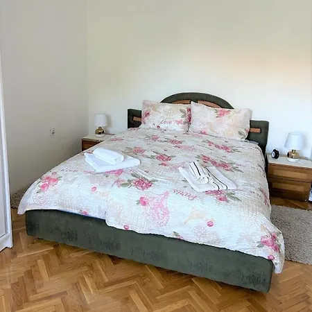 Apartman Jeja Apartment *