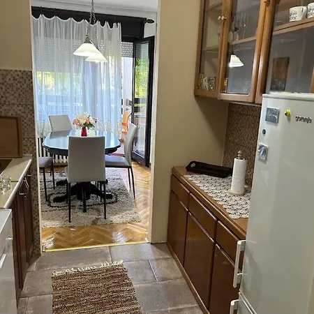 Apartman Jeja Apartment